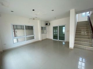 For sale 3 bedrooms house in Ban Bueng, Chonburi