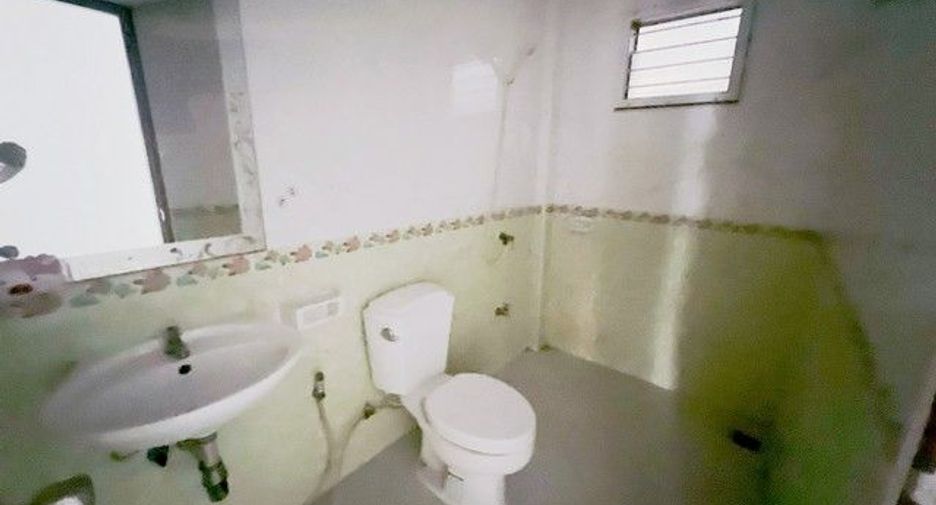 Продажа 3 спальни таунхаус в Bang Sao Thong, Самутпракан