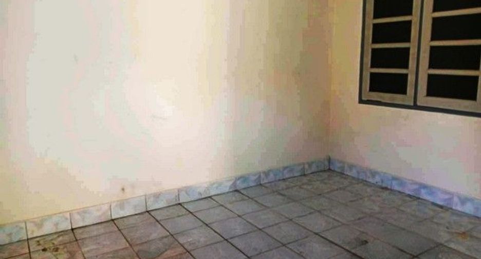 Casa adosada en venta de 3 habitaciones en Ban Bueng, Chonburi