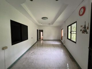 For sale 3 bedrooms townhouse in Ban Bueng, Chonburi