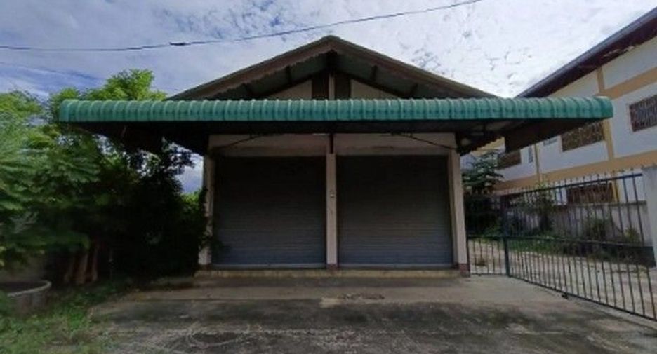 For sale 1 bed warehouse in Mueang Lamphun, Lamphun