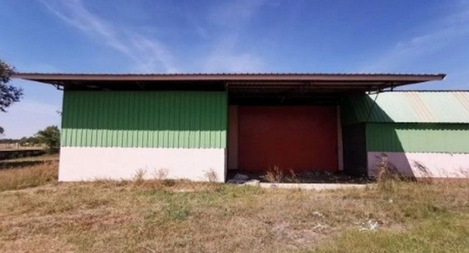 Lagerhaus zum Kauf mit 1 Zimmer in Loeng Nok Tha, Yasothon