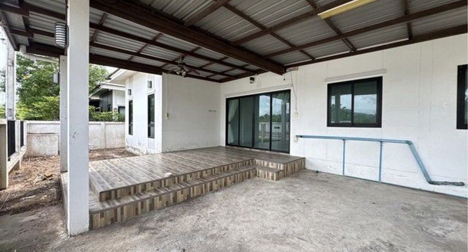 For sale 4 bedrooms house in Mueang Chon Buri, Chonburi