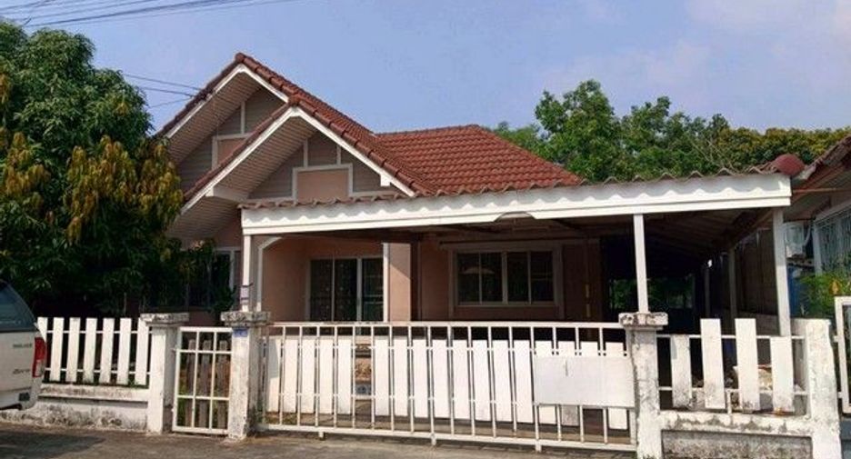 À vendre 3 chambres maison à Ban Bueng, Chonburi