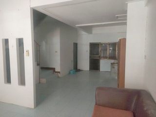 For sale 3 bedrooms townhouse in Ban Bueng, Chonburi