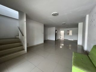 For sale 3 bedrooms townhouse in Ban Bueng, Chonburi