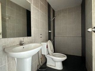For sale 3 bedrooms townhouse in Ban Bueng, Chonburi