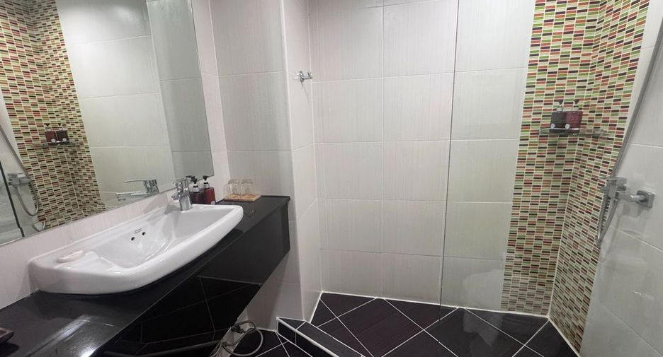 Hotel zum Kauf mit 79 Zimmer in Mueang Buriram, Buriram