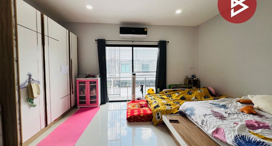 Reihenhaus zum Kauf mit 4 Zimmer in Amphawa, Samut Songkhram
