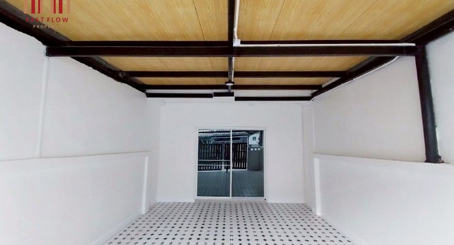 For sale 2 bedrooms townhouse in Bang Bua Thong, Nonthaburi