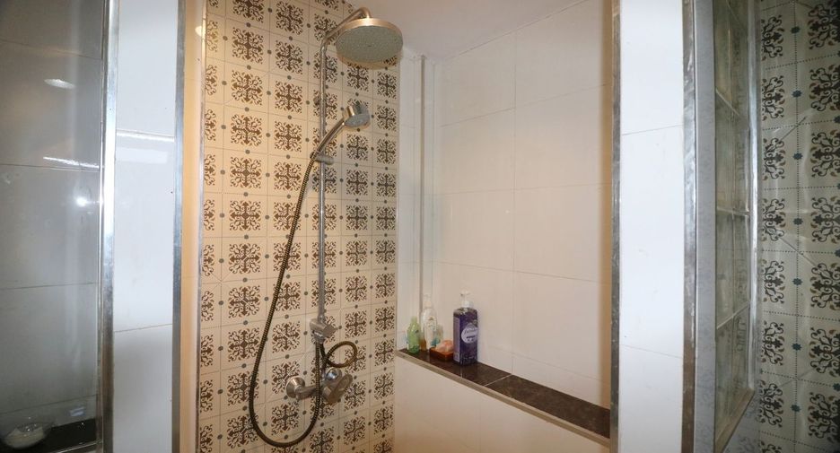 Haus zum Kauf mit 3 Zimmer in Mueang Udon Thani, Udon Thani