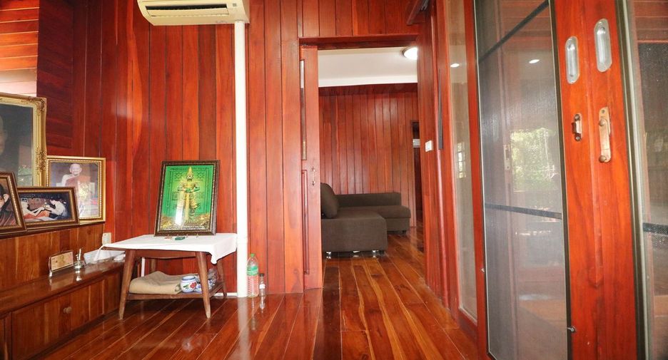Haus zum Kauf mit 3 Zimmer in Mueang Udon Thani, Udon Thani