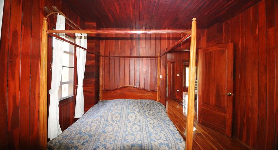 Haus zum Kauf mit 3 Zimmer in Mueang Udon Thani, Udon Thani
