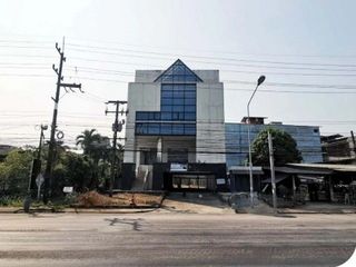 Büro zum Kauf mit 1 Zimmer in Ban Khai, Rayong