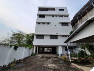 Продажа 1 кровать офис в Ban Bueng, Чонбури