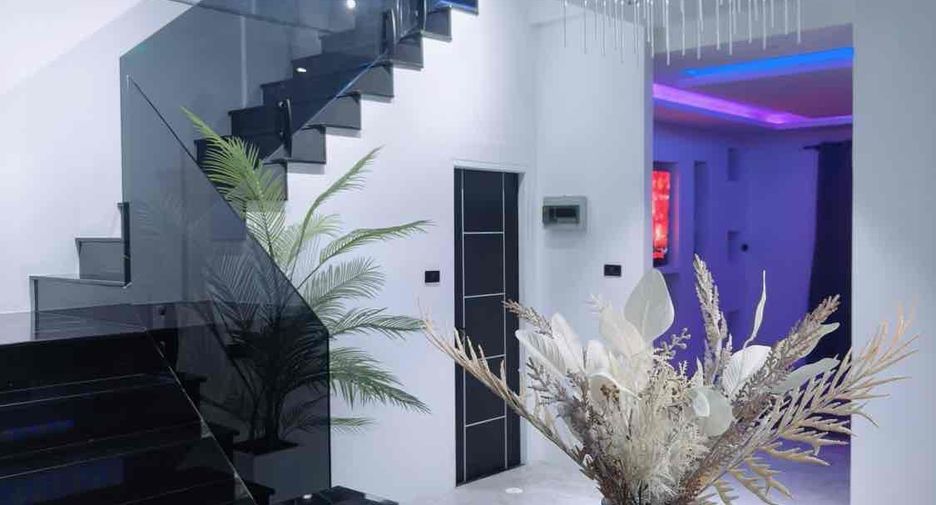 Casa en venta de 2 habitaciones en Bang Lamung, Chonburi
