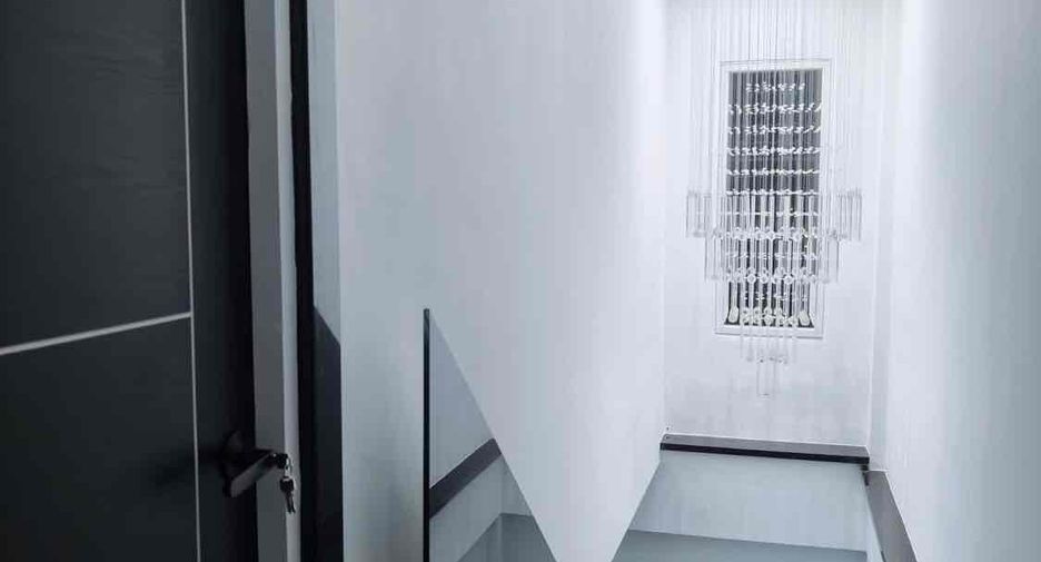 Casa en venta de 2 habitaciones en Bang Lamung, Chonburi
