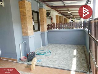 出售 2 卧室 联排别墅 在 Phan Thong, Chon Buri