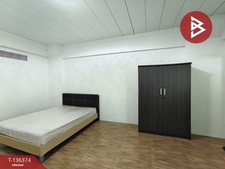For sale 1 bed condo in Krathum Baen, Samut Sakhon