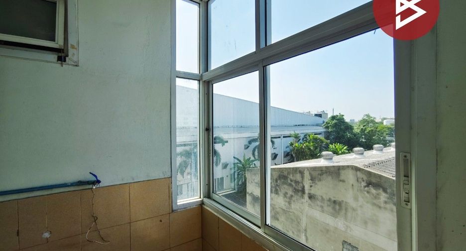 Wohnung zum Kauf mit 1 Zimmer in Krathum Baen, Samut Sakhon