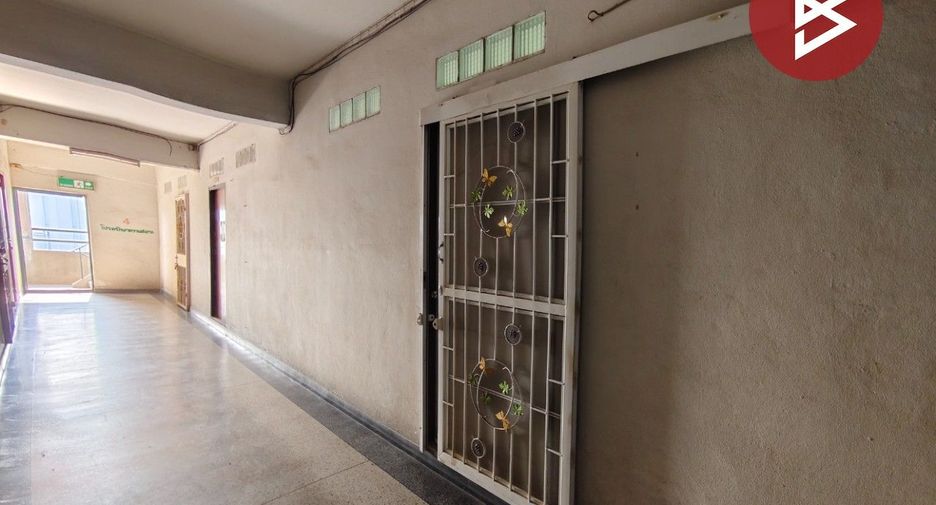 Wohnung zum Kauf mit 1 Zimmer in Krathum Baen, Samut Sakhon