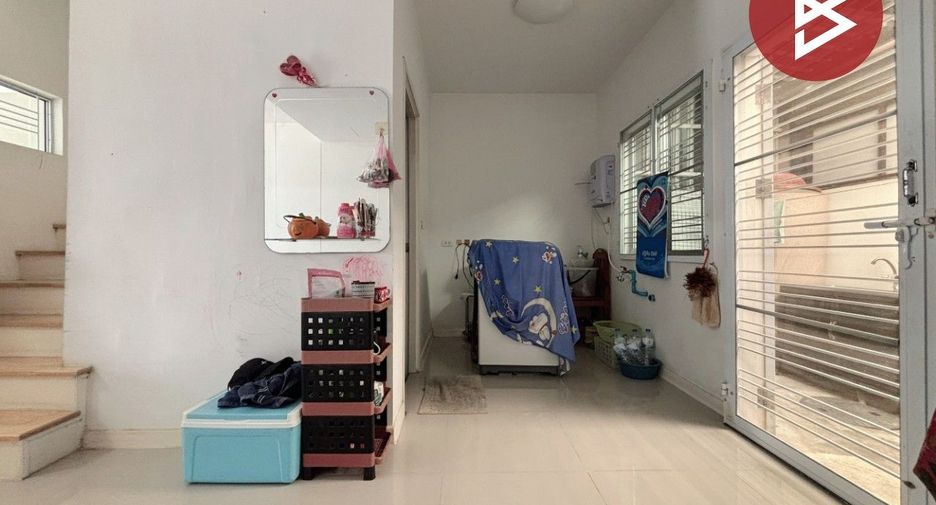For sale 3 ベッドルーム townhouse in Mueang Samut Prakan, Samut Prakan