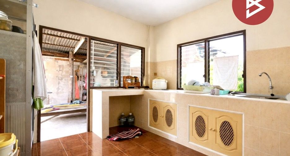 For sale 4 bedrooms house in Chonnabot, Khon Kaen
