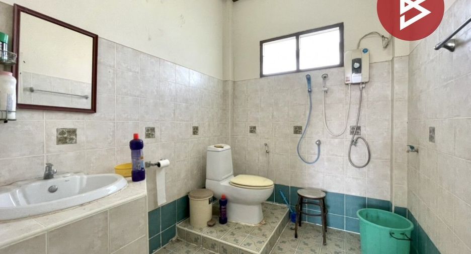 For sale 4 bedrooms house in Chonnabot, Khon Kaen