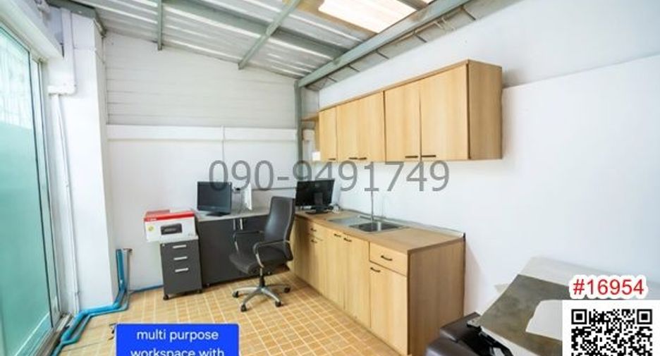 For rent 4 bedrooms retail Space in Lat Krabang, Bangkok