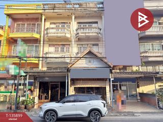 Gewerbefläche zum Kauf mit 3 Zimmer in Mueang Rayong, Rayong