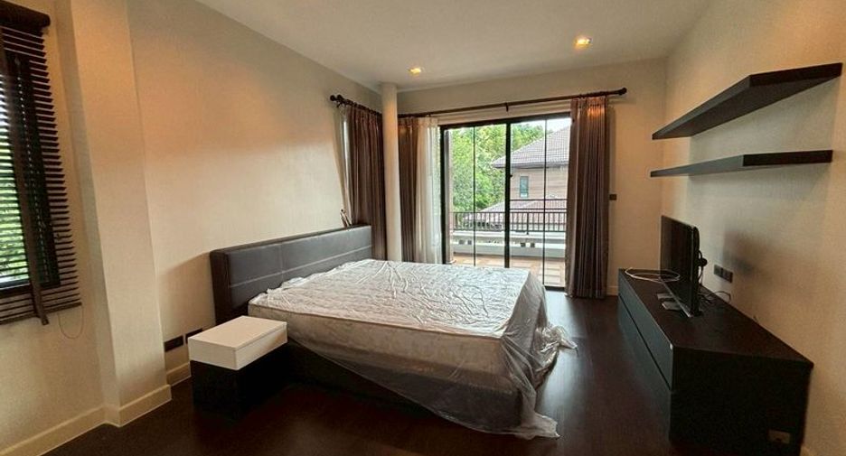 For rent 3 bedrooms house in San Sai, Chiang Mai