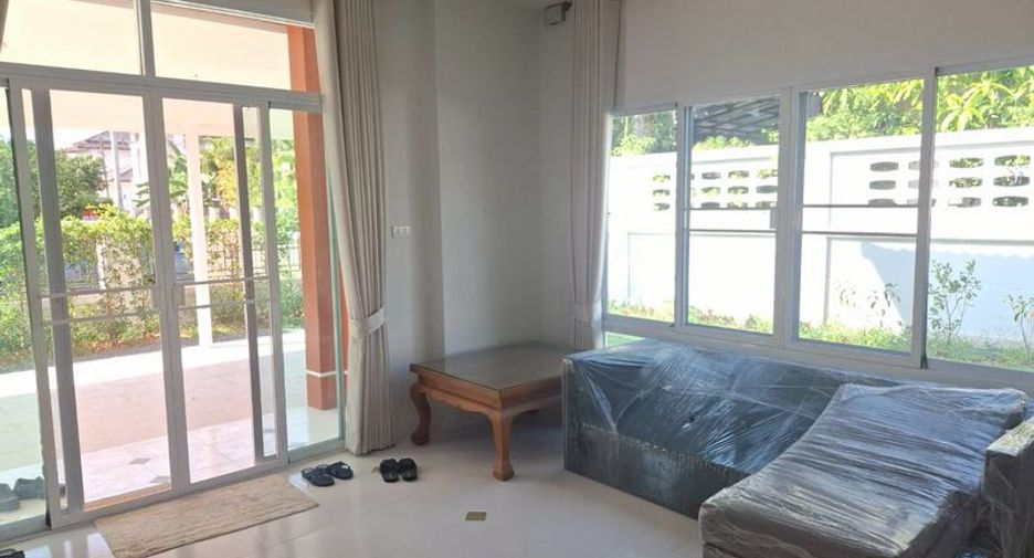 For rent 3 bedrooms house in Mueang Chiang Mai, Chiang Mai