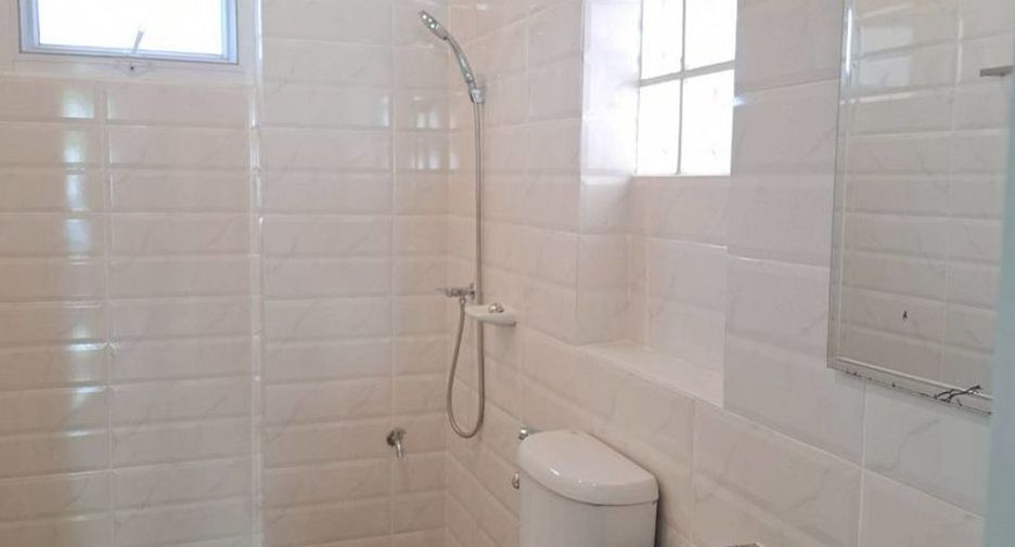 For rent 3 bedrooms house in Mueang Chiang Mai, Chiang Mai