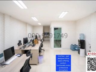 For sale 4 bedrooms retail Space in Lat Krabang, Bangkok