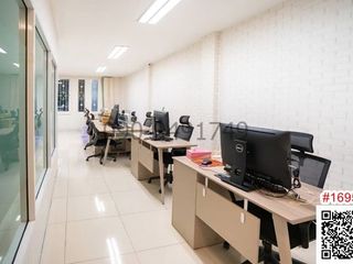 For sale 4 bedrooms retail Space in Lat Krabang, Bangkok