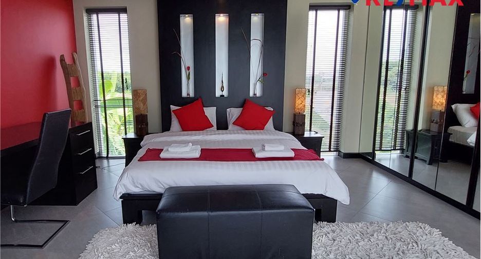 Haus zum Kauf mit 5 Zimmer in Bang Lamung, Chonburi