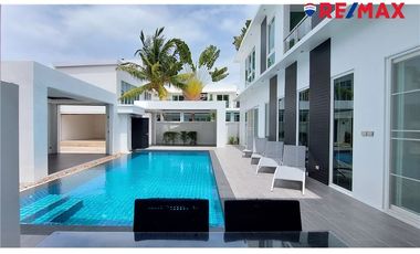 For sale 5 bedrooms house in Bang Lamung, Chonburi