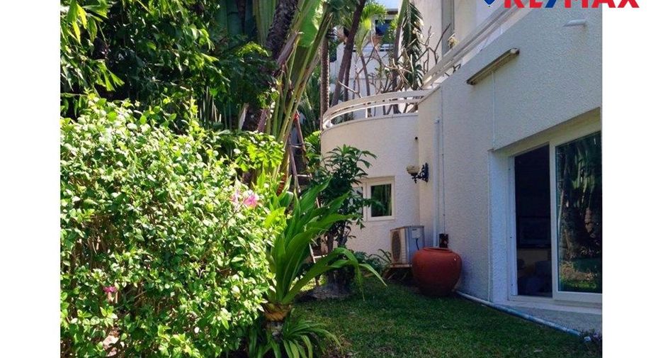 For rent 3 bedrooms condo in Bang Lamung, Chonburi