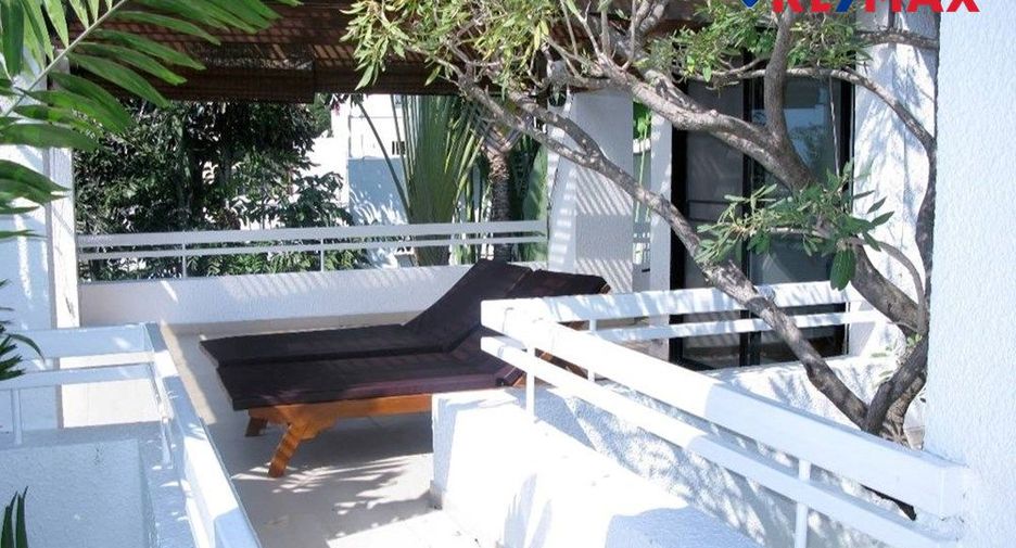 For rent 3 bedrooms condo in Bang Lamung, Chonburi