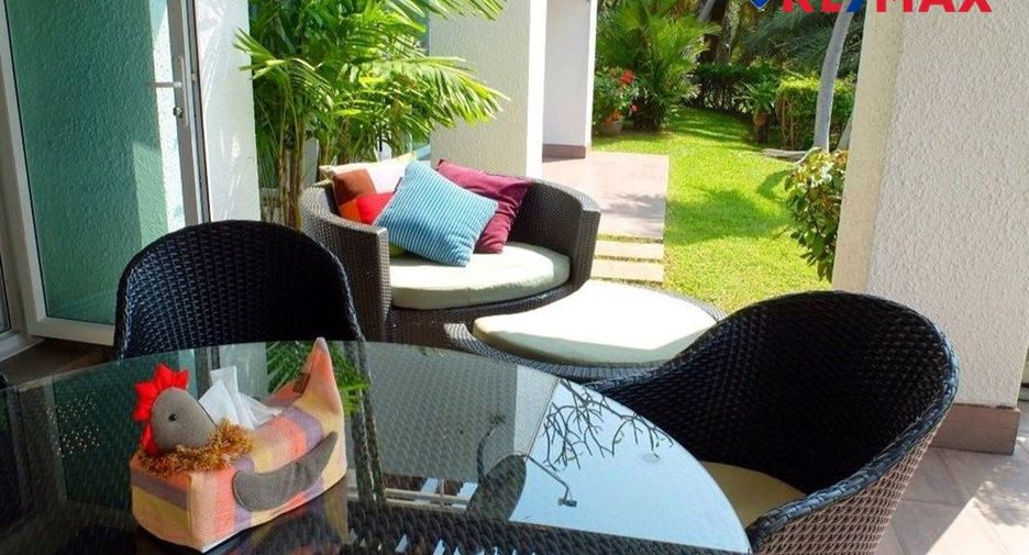 For rent 3 bedrooms condo in Bang Lamung, Chonburi