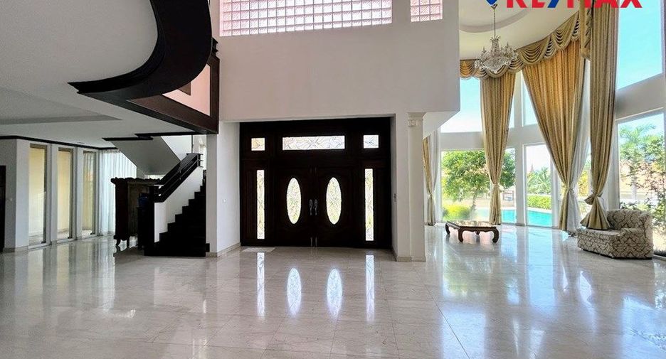 For sale 5 ベッドルーム house in Bang Lamung, Chonburi