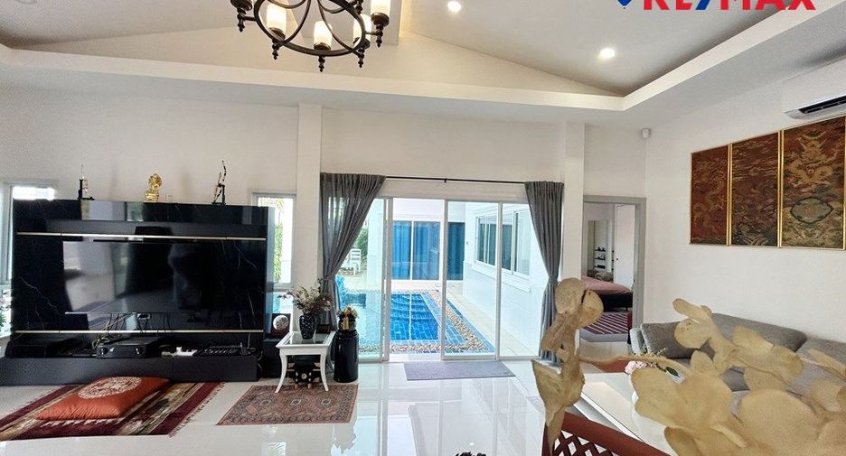 À vendre 3 chambres maison à Huay Yai, Pattaya