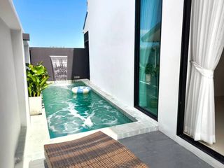 For rent 3 bedrooms villa in Mueang Phuket, Phuket