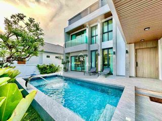 Haus zum Kauf mit 5 Zimmer in Bang Lamung, Chonburi