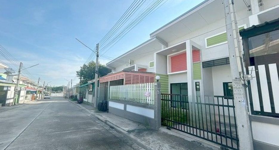 For sale 2 bedrooms house in Lam Luk Ka, Pathum Thani