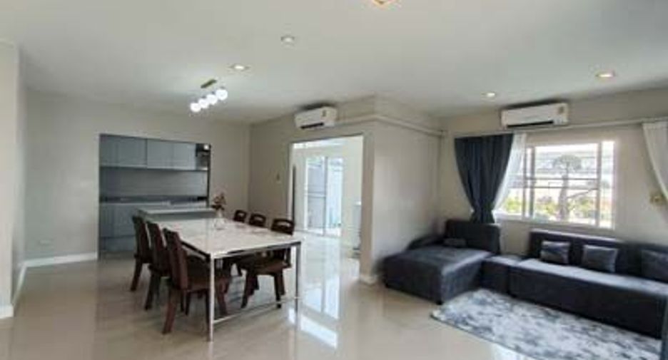 For rent 6 bedrooms house in Saraphi, Chiang Mai