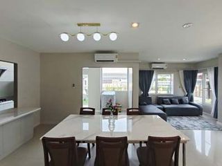 Casa en alquiler de 6 habitaciones en Saraphi, Chiang Mai