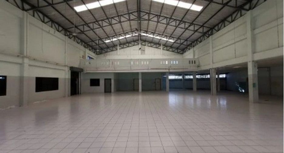 For sale 1 bed retail Space in Sanom, Surin