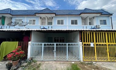 Reihenhaus zum Kauf mit 2 Zimmer in Mueang Rayong, Rayong