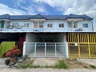 Casa adosada en venta de 2 habitaciones en Mueang Rayong, Rayong